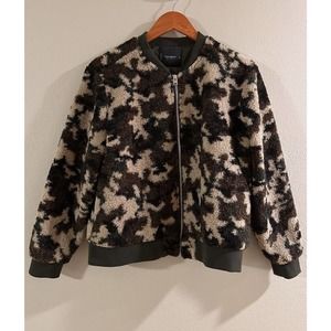 Lucky Brand Women's Camo Bomber Fuzzy Zipper Jacket Size Medium